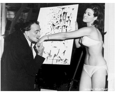 Welch Y Dalí 1965